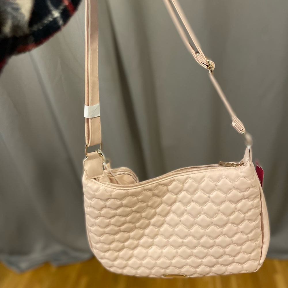 Isaac Mizrahi New York Women's Leather Pink Shoulder Bag with Purse Bag (New)